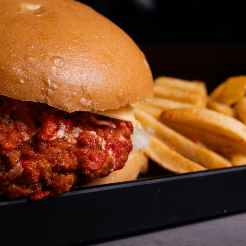 FLAMING CHICKEN SANDWICH