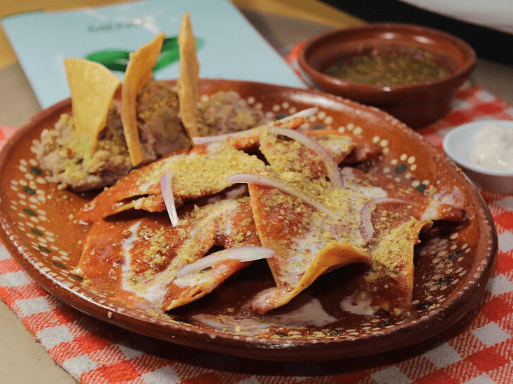 Chilaquiles Rojos o Verdes