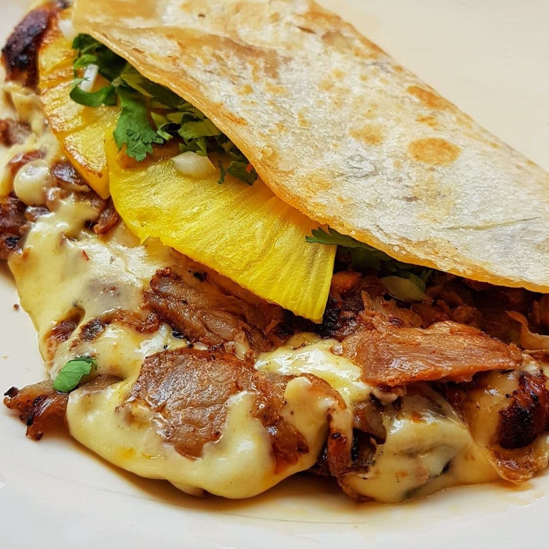Quesadilla Mixta