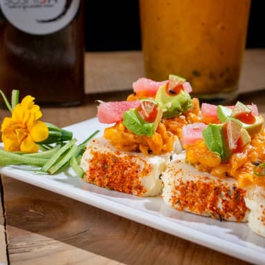 CRUNCHY ROLL