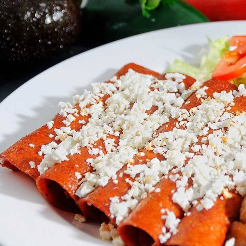 Enchiladas Rojas (5 Piezas)
