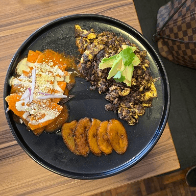Huevos Tirados