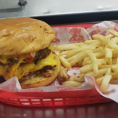 hamburguesa + papas