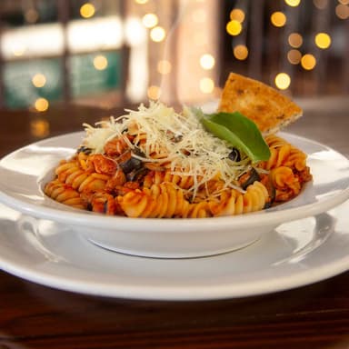 Pizza Bolognesa