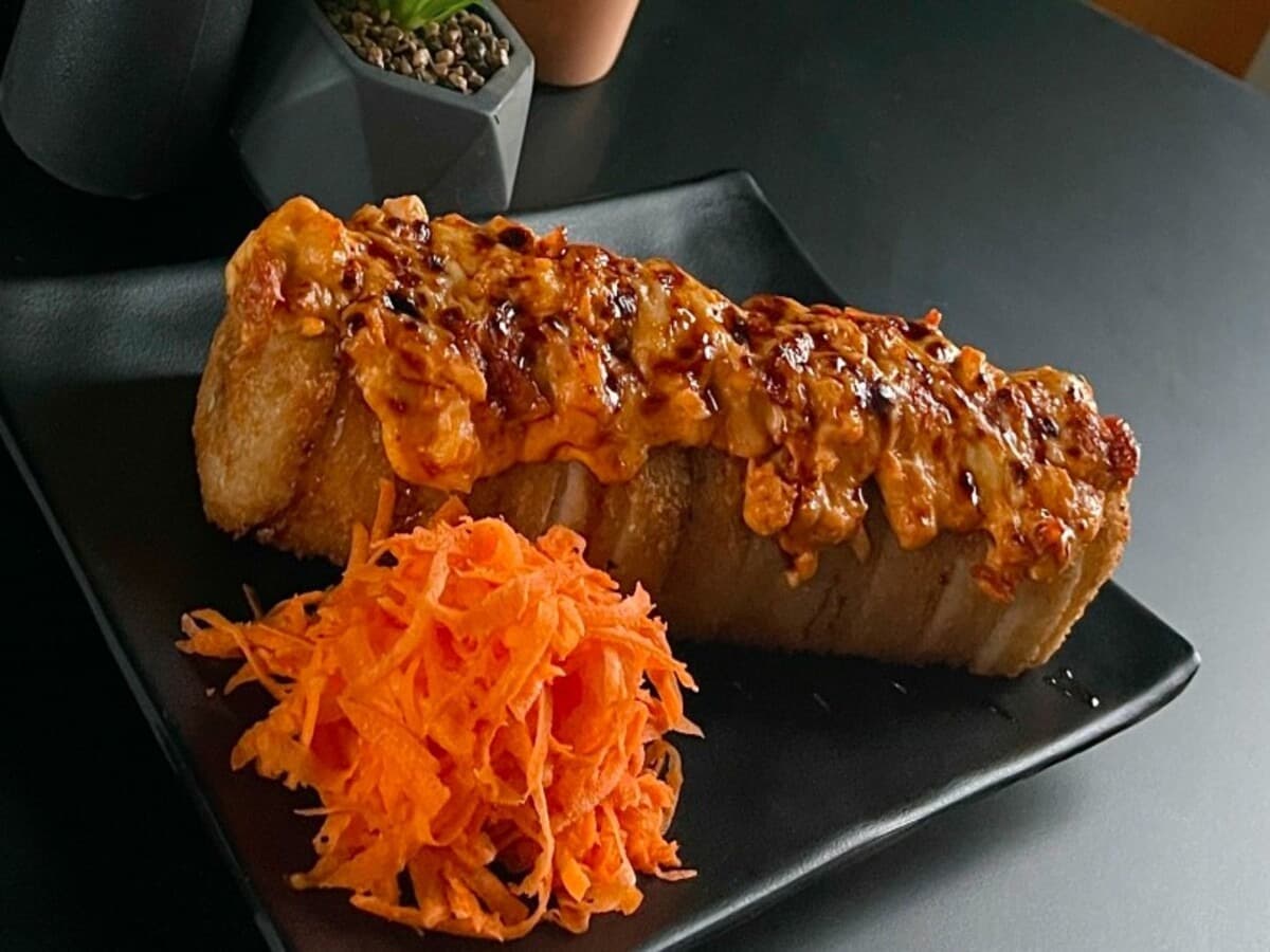 YASEI SUSHI