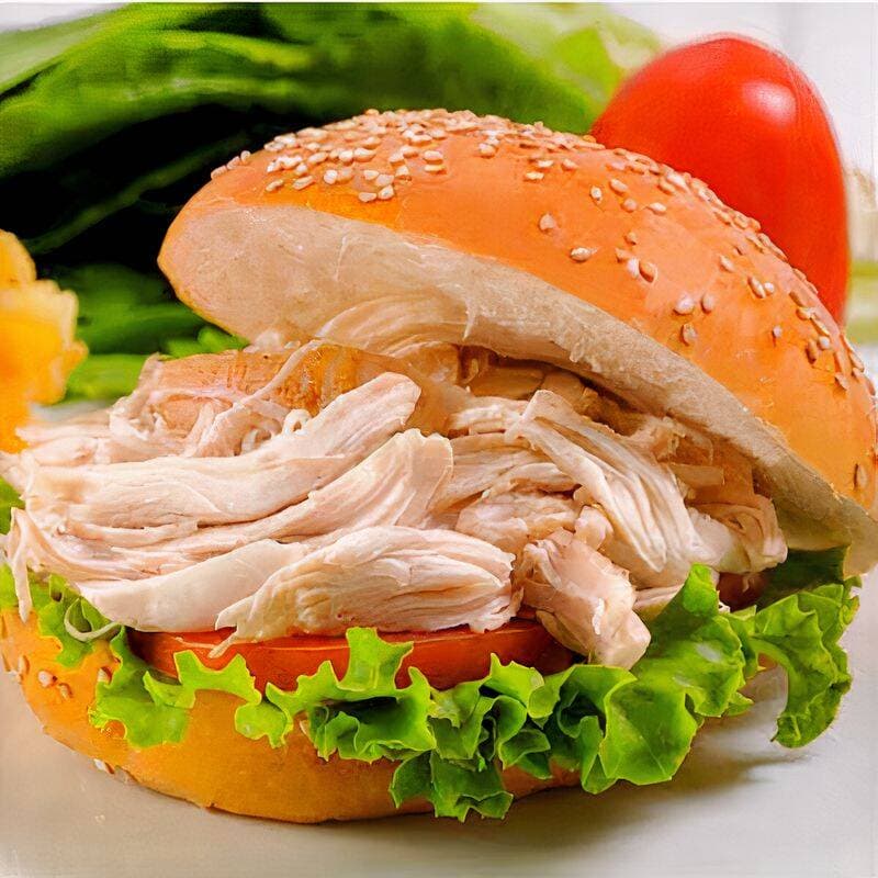 Pan con Pollo Deshilachado