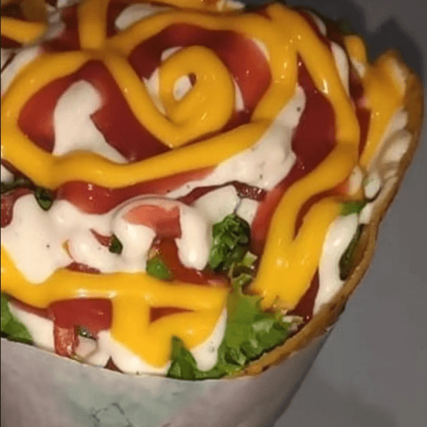 Cono de Pollo Desmechado