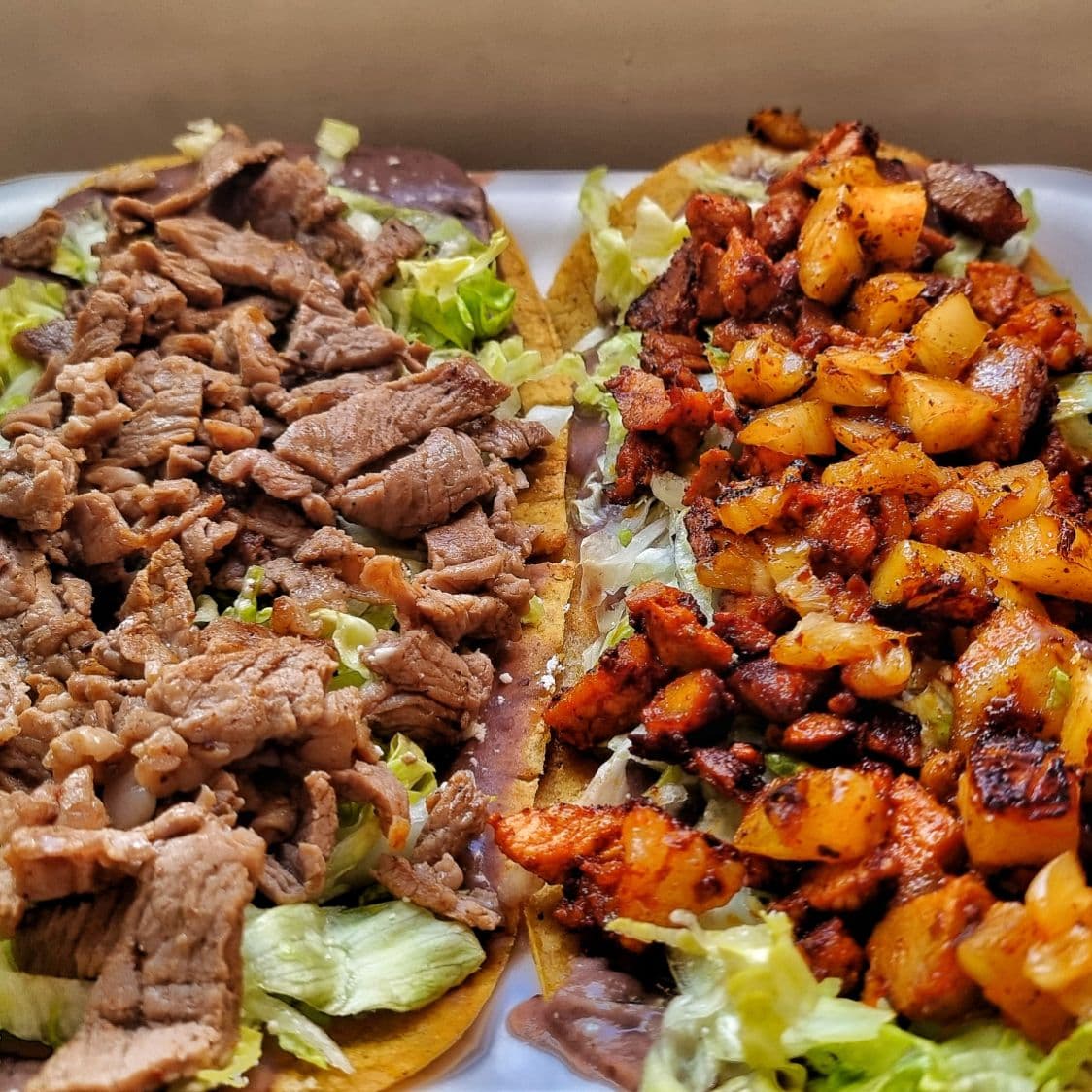 Huarache de Bistec de Cerdo