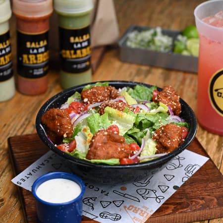 Ensalada de Boneless