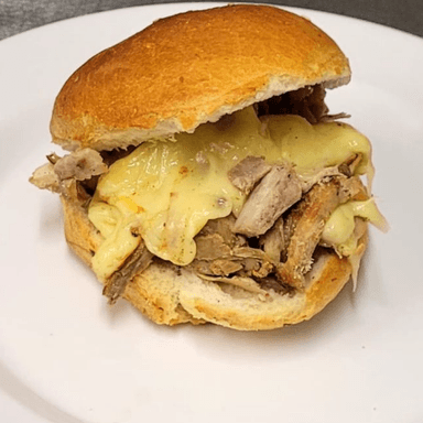 CEMITA ARABE CON QUESO