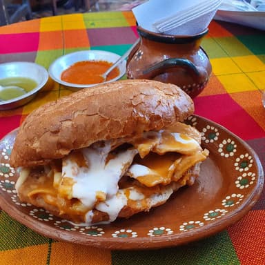 Torta con Chilaquiles