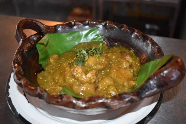 CHICHARRON EN SALSA VERDE