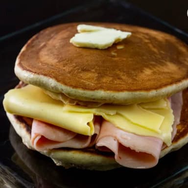 Hot Cakes ham & cheese