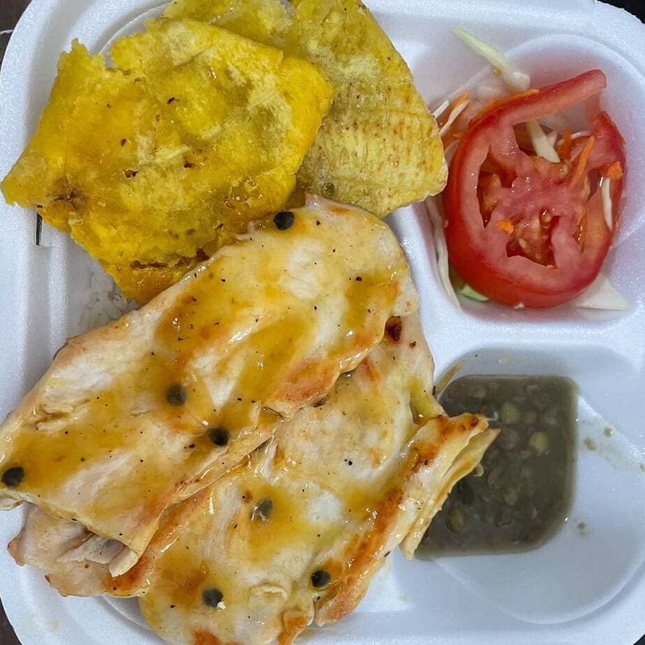 pechuga en salsa de maracuya