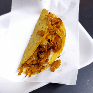 Quesabirria de Maiz (1pieza)