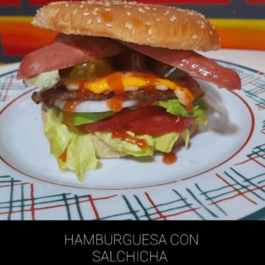 Hamburguesa con salchiha