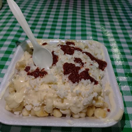 Elote con Crema y Queso