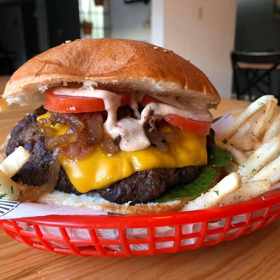 Hamburguesa Clásica Artesanal