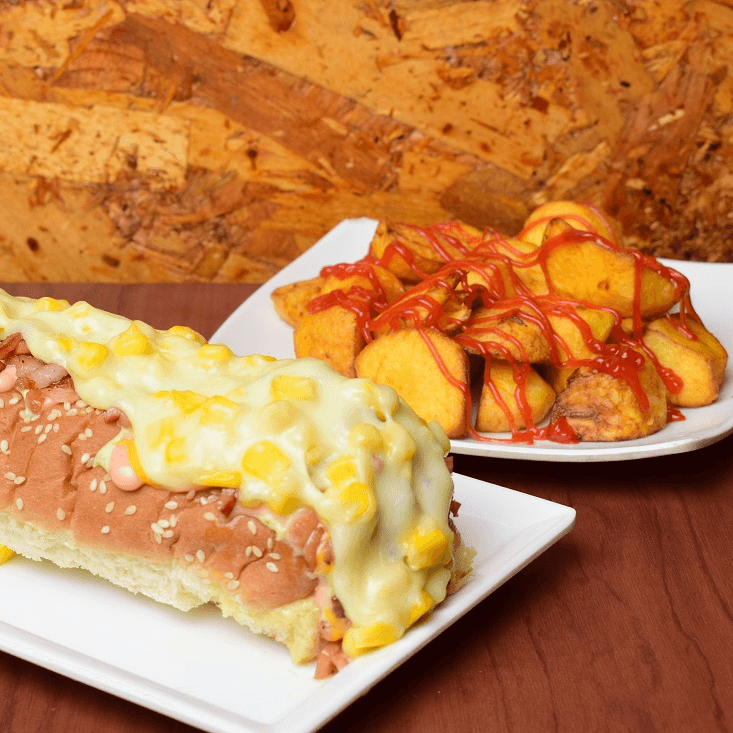 COMBO PERRO AMERICANO + PAPAS CRIOLLAS