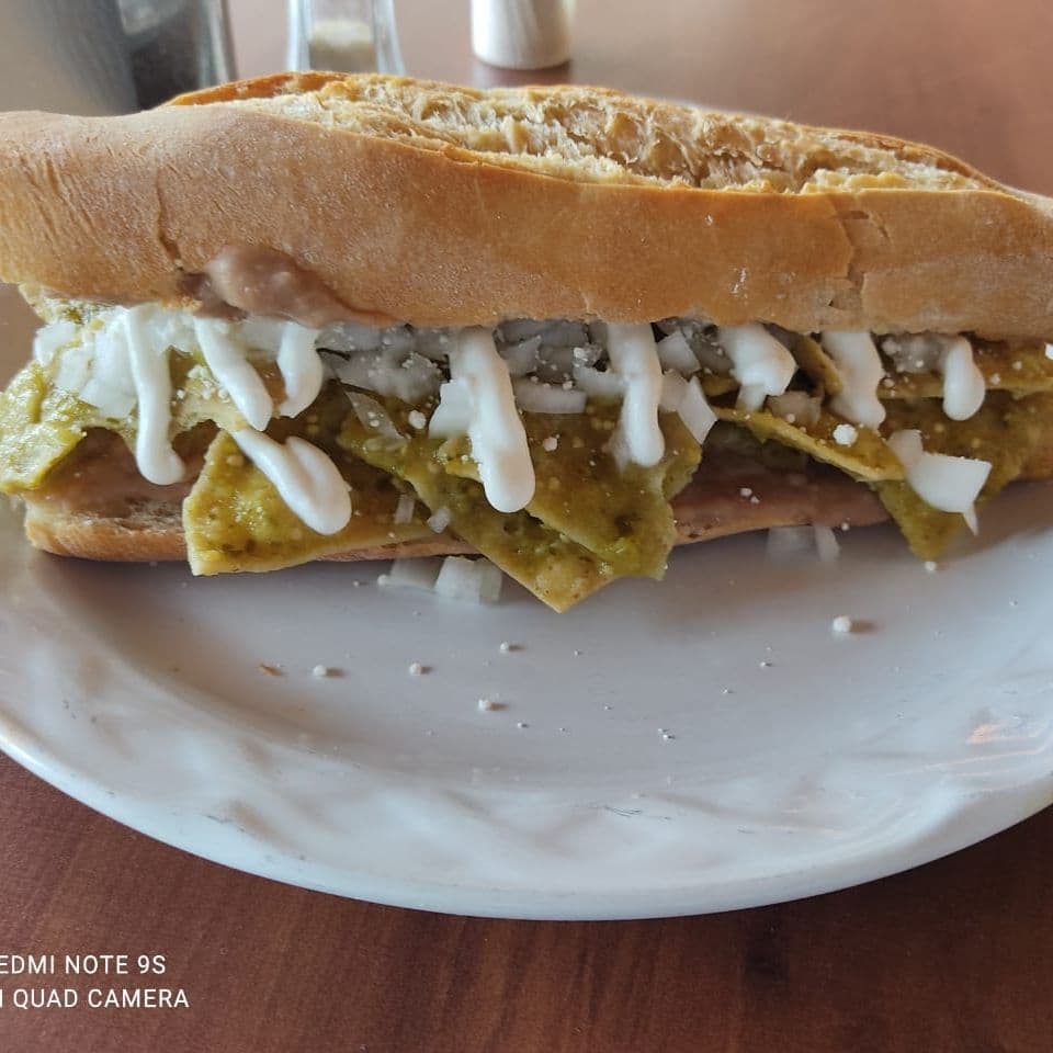 Lonche de Chilaquiles
