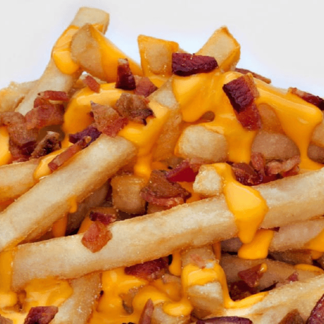 Papas con Tocino Crujiente y Salsa de