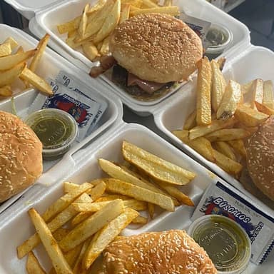 Hamburguesa con Papas