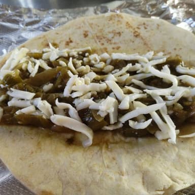 Burro de Rajas con Queso