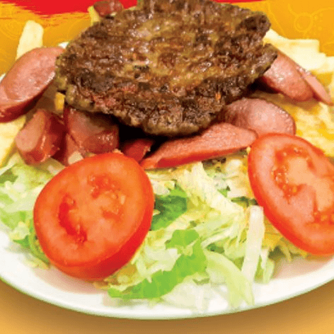 Salchipapa con Hamburguesa