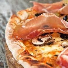 Pizza Mamma Mia Mediana 6 rebanadas