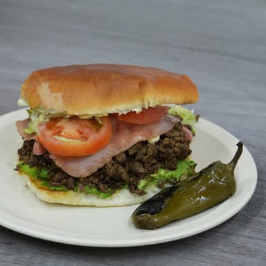 Torta de Bistec Especial