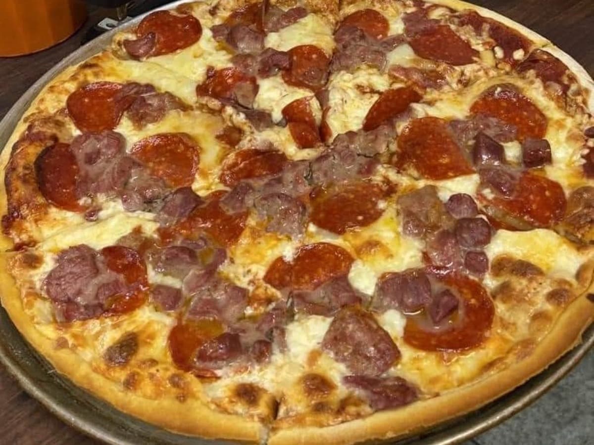 Slices Pizzaria