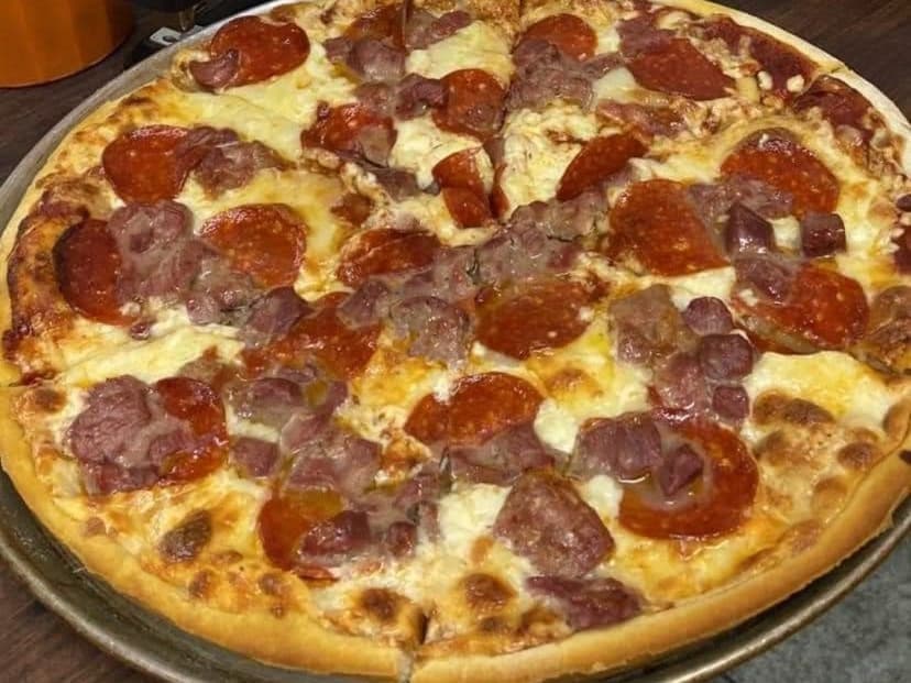 Slices Pizzaria