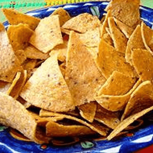 Totopos con Tajin