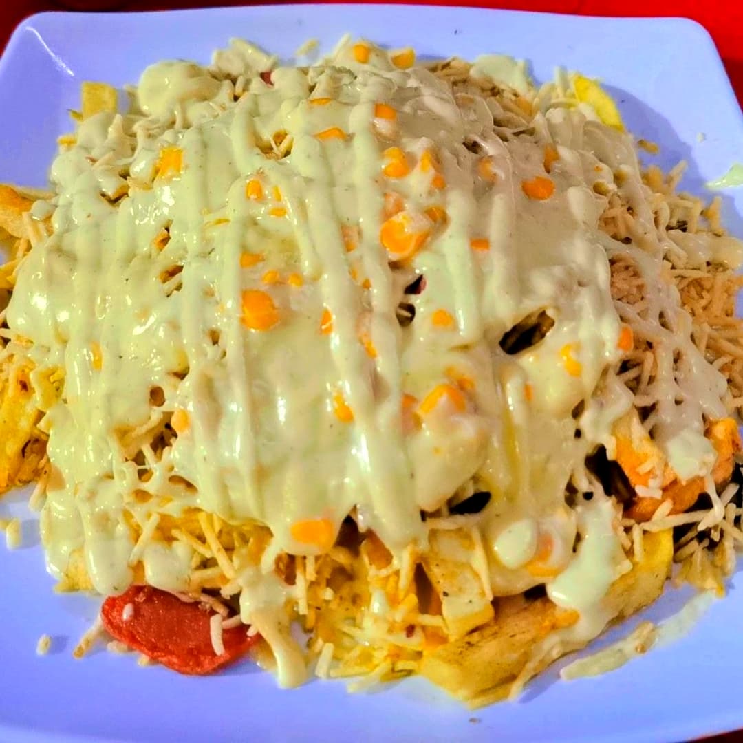 Salchipapa Sencilla Gratinada