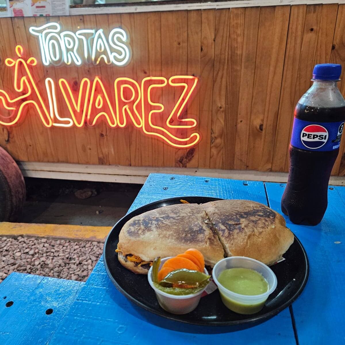 Combo Torta Sencilla-Refresco Combo