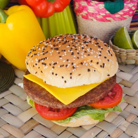 Chesse Burger + Papas fritas