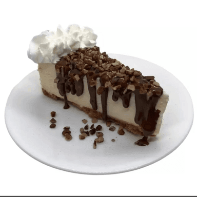 Cheesecake cubierto con Nutella y nueces