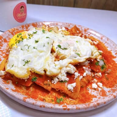 CHILAQUILES ROJOS