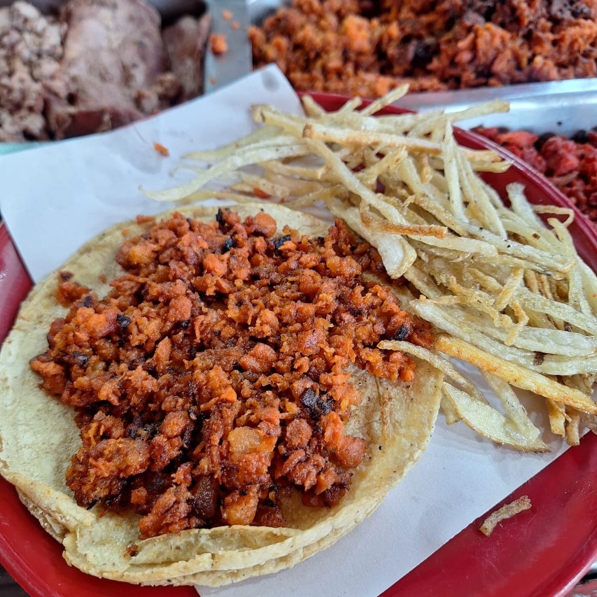 Taco Grande De Longaniza con Papas Fritas