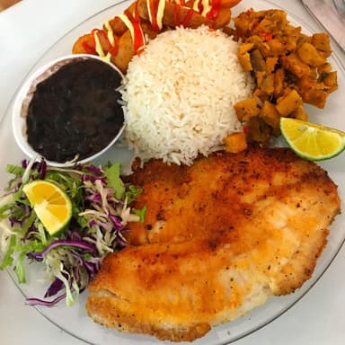 Casado con Filet de Pescado