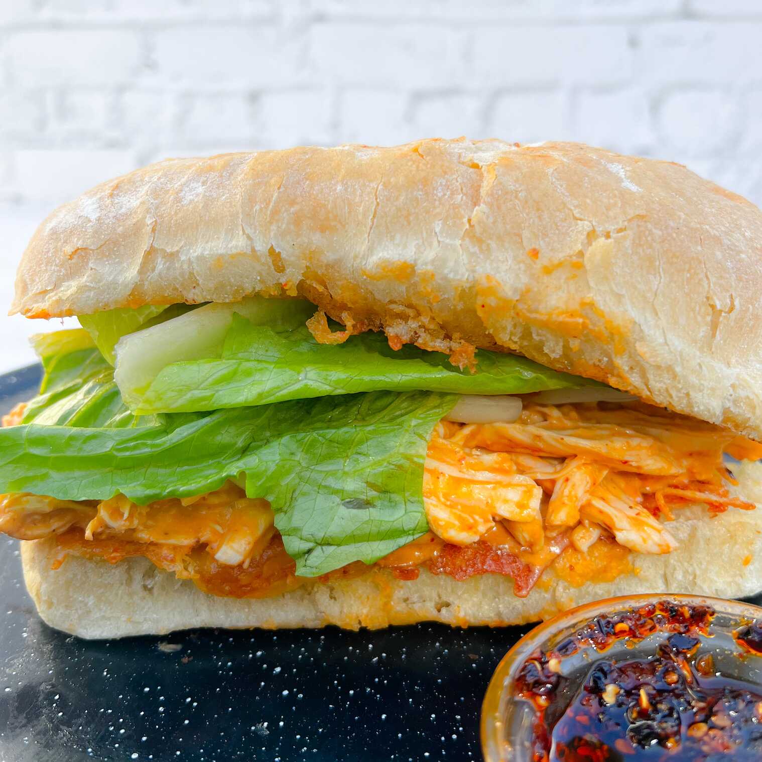 Sándwich de Pollo Enchipotlado