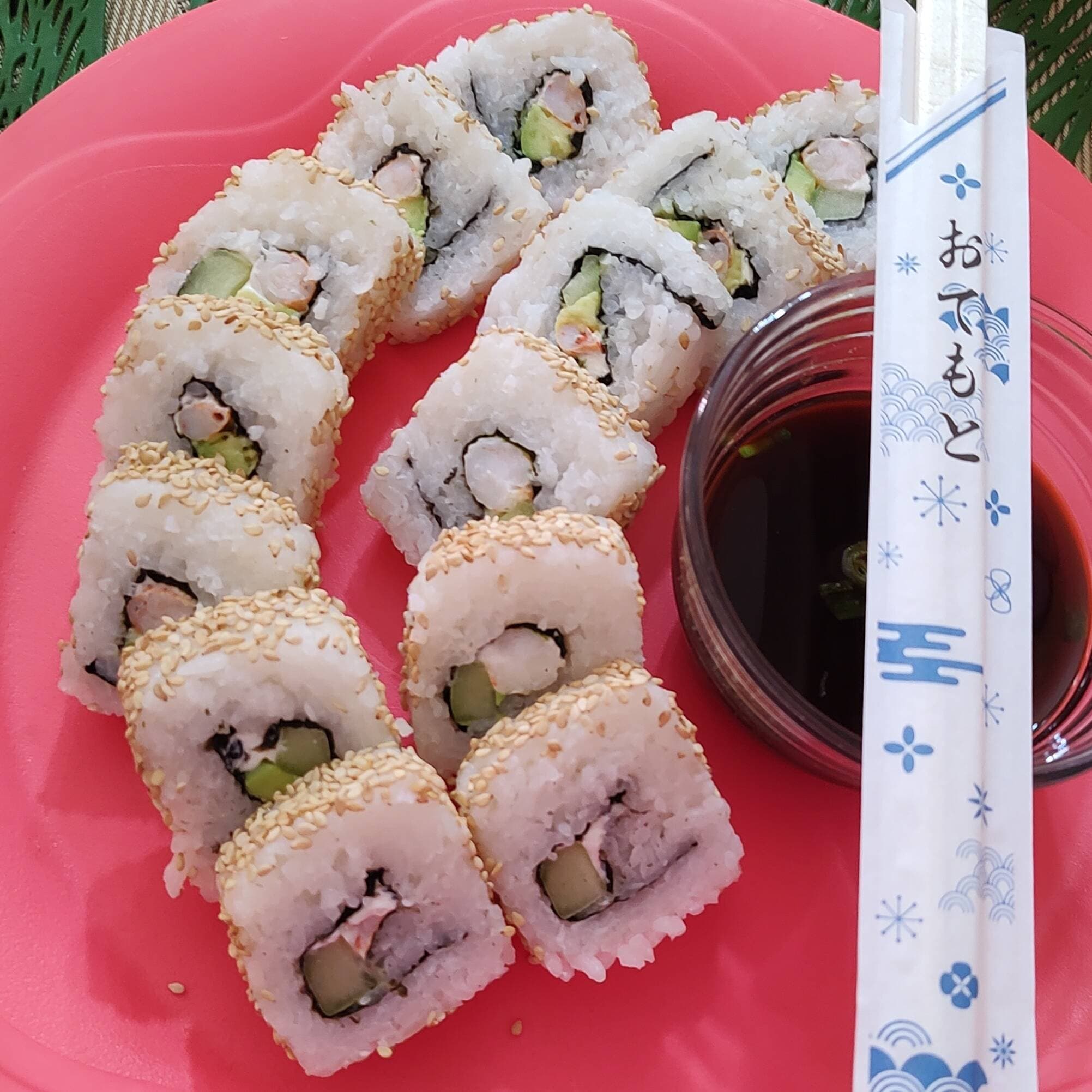 Sushi Ajonjoli