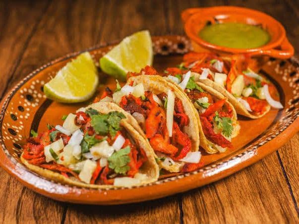 Tacos Paco´s Jr. (SUC. LAGOS DEL COUNTRY)