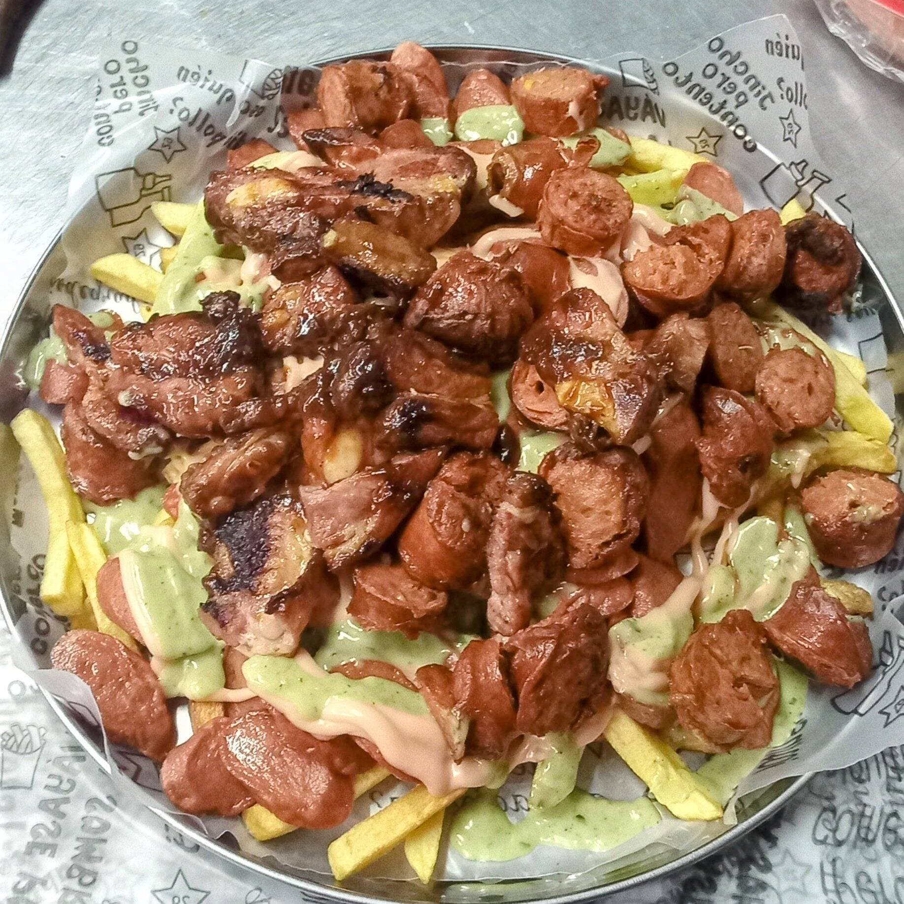Salchi Picada 3 a 4 Personas