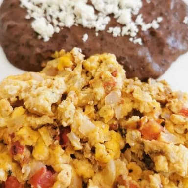 Huevos a la Mexicana