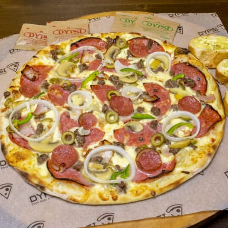 Pizza Suprema 8 Tajadas con Pan al Ajo