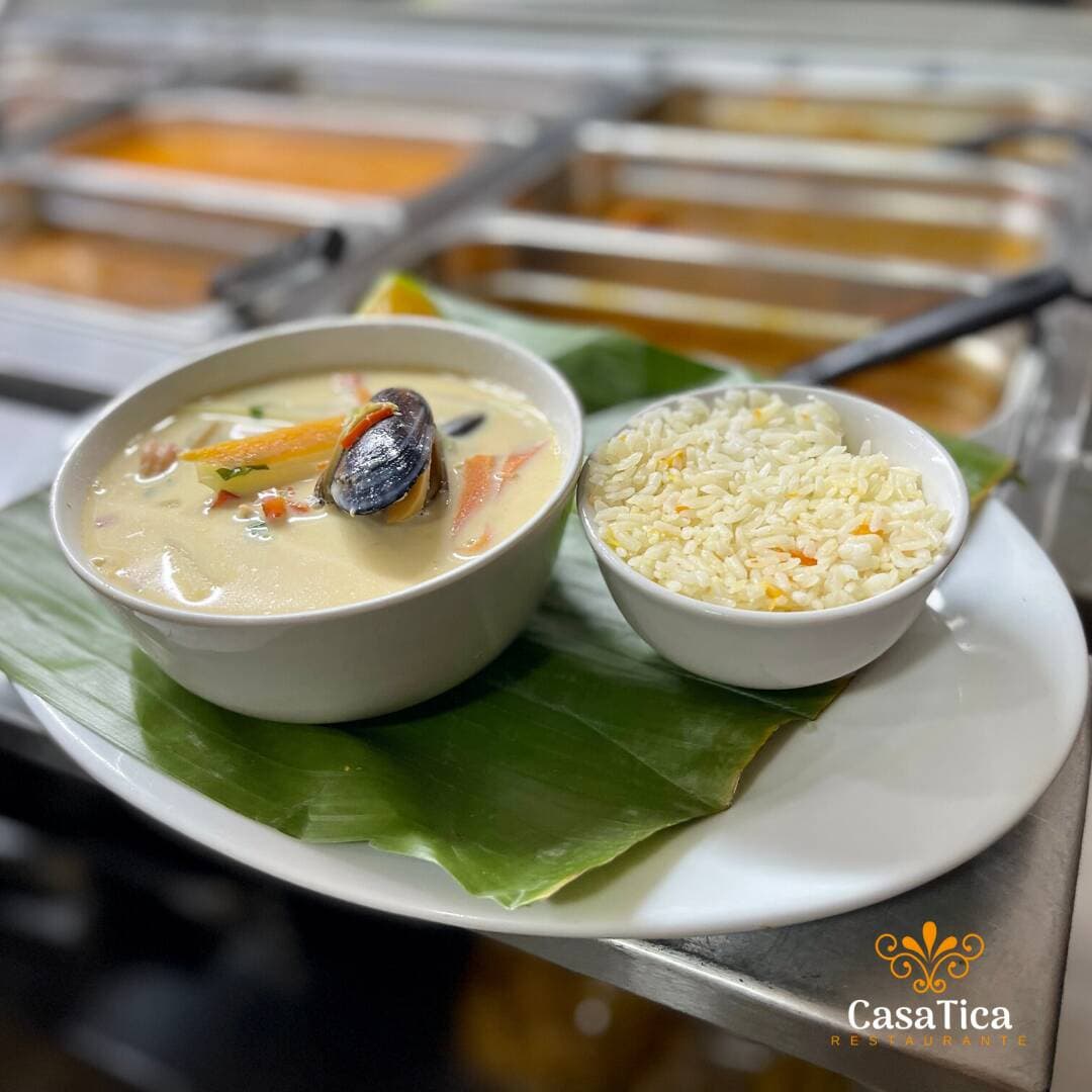 Sopa de Mariscos en Leche