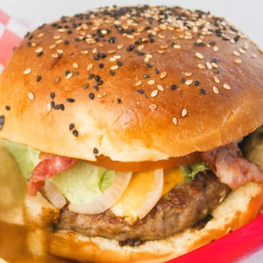 HAMBURGUESA SIN PAPAS