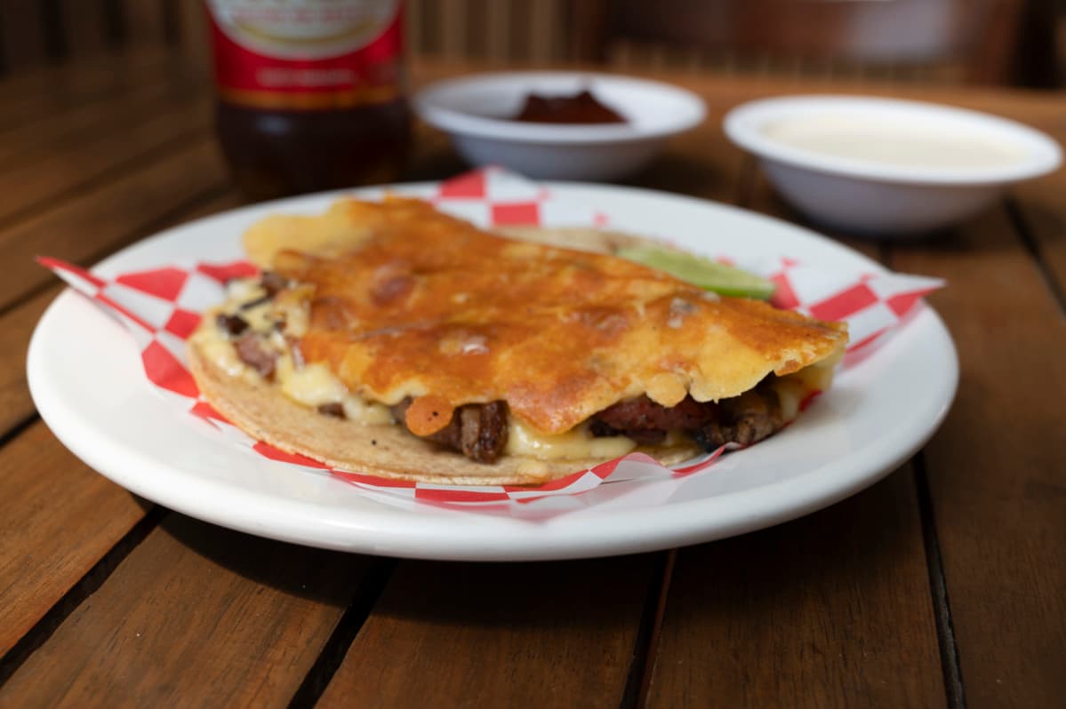 COSTRA DE QUESO CON SIRLOIN