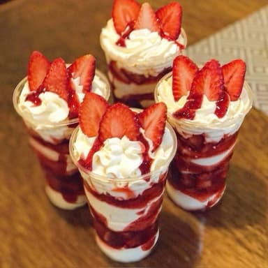 Fresas con Crema 20 Oz